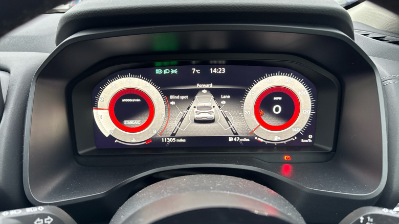 Nissan Qashqai 1.3 DiG-T MH N-Connecta 5dr Petrol Hatchback